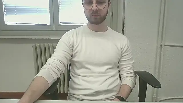 Snapshot of ItalianAlex chatting on March 6, 2026, 2:13 pm ItalianAlex online show from March 6, 2026, 2:13 pm