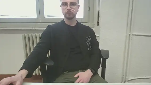 Snapshot of ItalianAlex chatting on March 11, 2026, 1:50 pm ItalianAlex online show from March 11, 2026, 1:50 pm