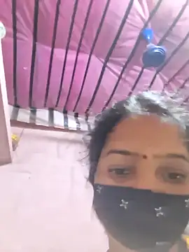 rimpadebnath4546 online show from May 18, 2026, 3:29 pm