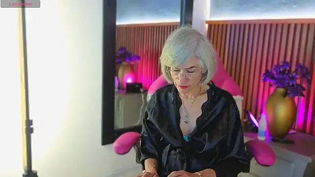Snapshot of miss_monserrate01 chatting on May 11, 2026, 2:12 pm miss monserrate01 online show from May 11, 2026, 2:12 pm