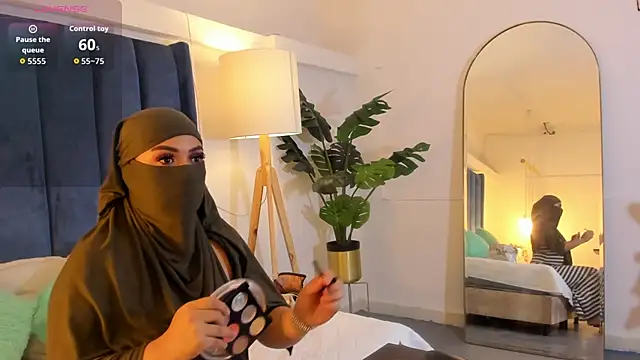 Snapshot of fatimarab__ chatting on February 27, 2026, 3:17 am fatimarab online show from February 27, 2026, 3:17 am