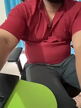 Rah0091 online show from February 8, 2026, 9:23 am