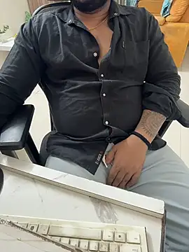 Rah0091 online show from February 17, 2026, 6:25 pm