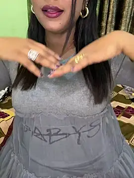 LIZNA 0 online show from February 15, 2026, 5:31 pm