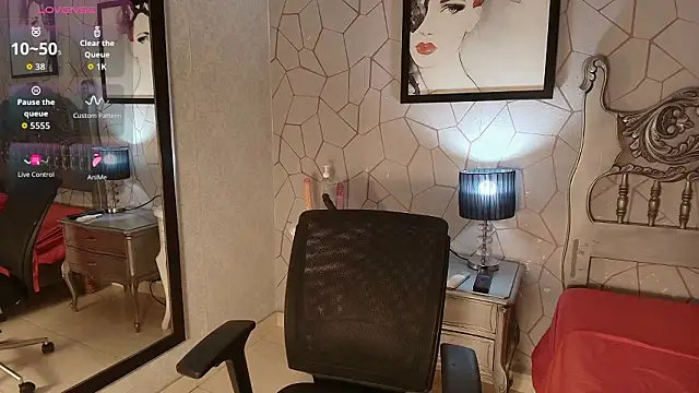 meganrousx online show from March 10, 2026, 11:59 am