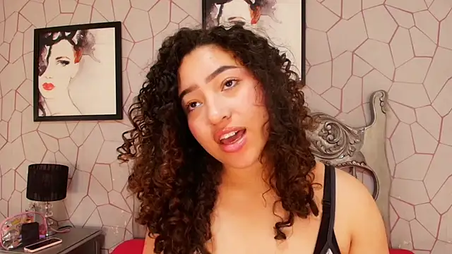 meganrousx online show from April 18, 2026, 1:15 pm