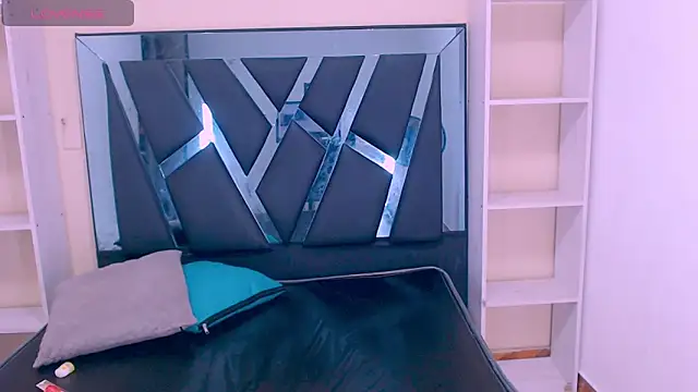 sebas twink7 online show from February 9, 2026, 3:54 am