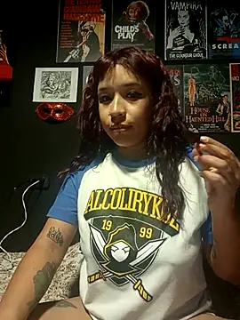 Snapshot of GingerLara chatting on February 25, 2026, 2:21 am GingerLara online show from February 25, 2026, 2:21 am