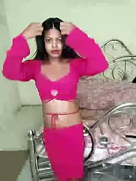 Snapshot of Decent_girl01 chatting on June 12, 2026, 12:15 pm Decent girl01 online show from June 12, 2026, 12:15 pm