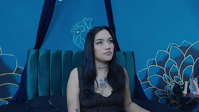 Snapshot of valery-vixen2 chatting on February 20, 2026, 12:16 pm valery-vixen2 online show from February 20, 2026, 12:16 pm