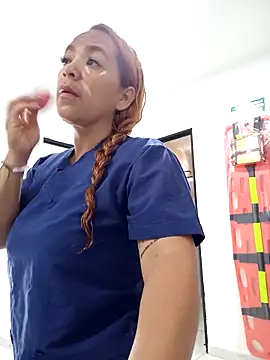 -Serena  online show from April 6, 2026, 1:23 pm