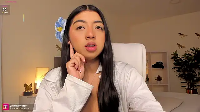 missvancouver online show from February 19, 2026, 12:56 pm