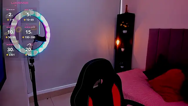 Raven love online show from April 8, 2026, 8:53 pm