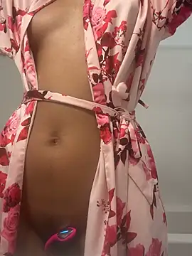 TWERKERBELL online show from February 27, 2026, 12:27 pm