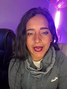 Annie Alicee online show from February 24, 2026, 1:42 pm