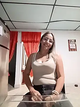 MONITA SEXXX online show from March 8, 2026, 11:08 pm