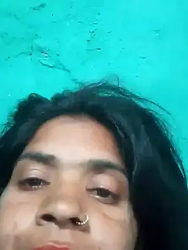 Snapshot of Hot_ras28 chatting on February 21, 2026, 9:32 am Hot ras28 online show from February 21, 2026, 9:32 am