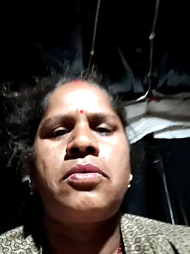 Snapshot of Hot_kiran4 chatting on February 9, 2026, 7:40 pm Hot kiran4 online show from February 9, 2026, 7:40 pm