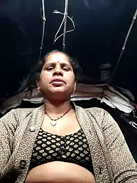 Snapshot of Hot_kiran4 chatting on February 19, 2026, 9:49 am Hot kiran4 online show from February 19, 2026, 9:49 am