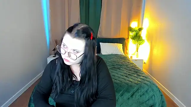 Kira G0ld online show from March 14, 2026, 1:01 am