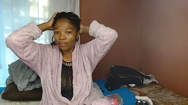 ForeverSexy  online show from May 20, 2026, 5:35 am