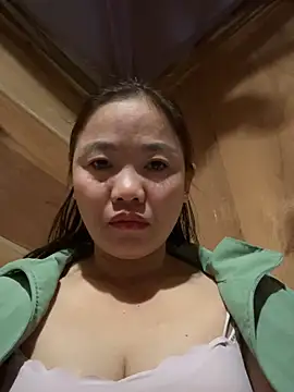 Naoo Chan01 online show from February 5, 2026, 9:52 pm