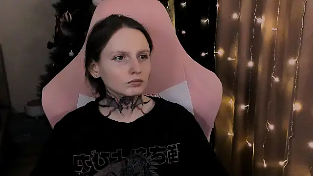 Onyxix online show from February 19, 2026, 6:59 pm