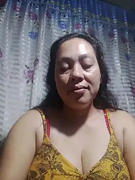 Snapshot of May_Bombs chatting on March 8, 2026, 7:50 pm May Bombs online show from March 8, 2026, 7:50 pm