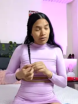 Julieta Parker online show from February 11, 2026, 3:28 pm