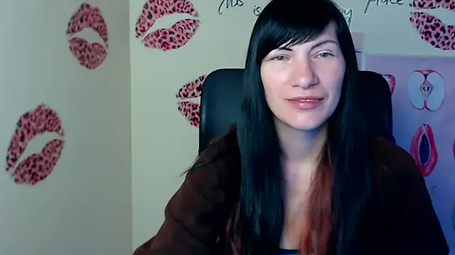 Rosalinda ro online show from May 10, 2026, 6:18 am
