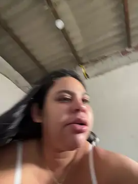 Snapshot of Adriputinha chatting on February 22, 2026, 12:04 pm Adriputinha online show from February 22, 2026, 12:04 pm