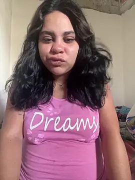 Snapshot of Adriputinha chatting on March 18, 2026, 1:36 pm Adriputinha online show from March 18, 2026, 1:36 pm