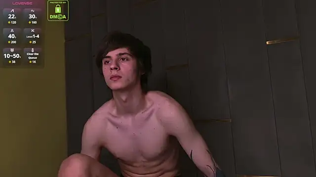 HoogWilder online show from February 12, 2026, 8:37 pm