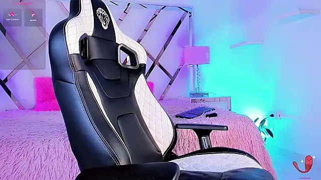 thanier 18 online show from March 13, 2026, 7:20 pm