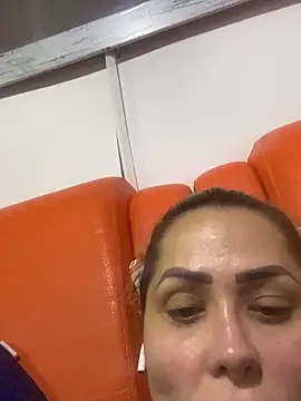 Snapshot of Angelicalove07 chatting on February 11, 2026, 12:26 am Angelicalove07 online show from February 11, 2026, 12:26 am