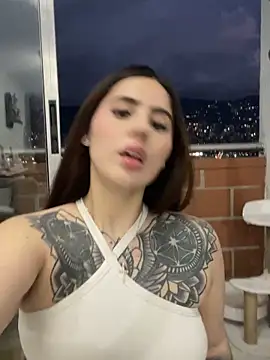 Im Anto online show from April 22, 2026, 11:28 pm