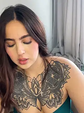 Im Anto online show from April 25, 2026, 9:23 pm