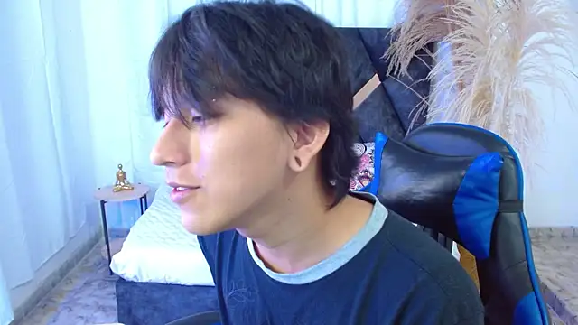 nikoo 18 online show from February 27, 2026, 1:33 pm