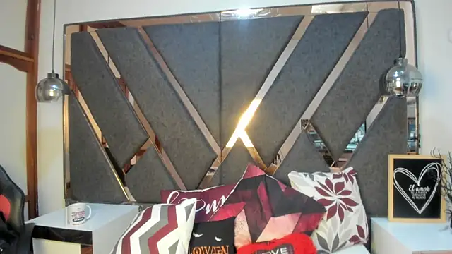 Maggyx online show from March 29, 2026, 3:34 pm