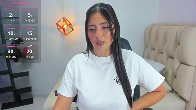 Snapshot of alixablake chatting on February 7, 2026, 7:28 pm alixablake online show from February 7, 2026, 7:28 pm