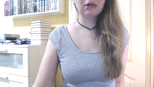 Tasiya online show from February 27, 2026, 3:12 pm