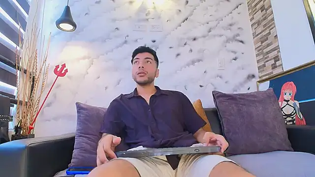 Snapshot of Max_Hornye chatting on February 28, 2026, 6:42 pm Max Hornye online show from February 28, 2026, 6:42 pm