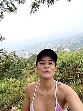 miamorgan20 online show from February 15, 2026, 12:58 pm