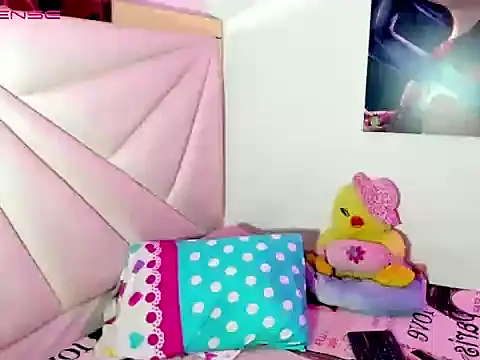 ale-noah online show from April 18, 2026, 3:32 am