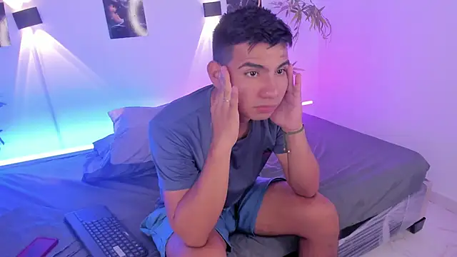 blacke1 online show from February 11, 2026, 1:32 am