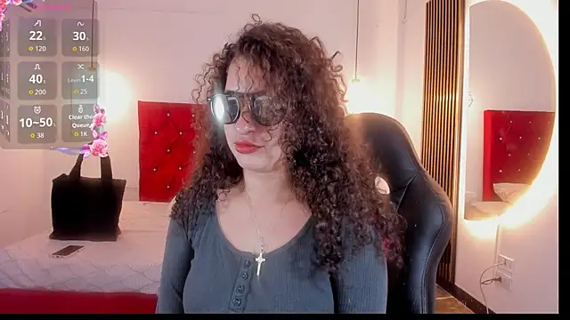 NoaMalak7 online show from February 12, 2026, 8:04 pm