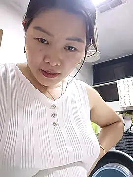 Jennie dogy online show from April 7, 2026, 1:00 pm