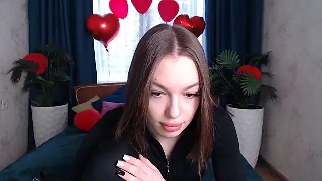 CandyGyrl online show from March 4, 2026, 8:20 am