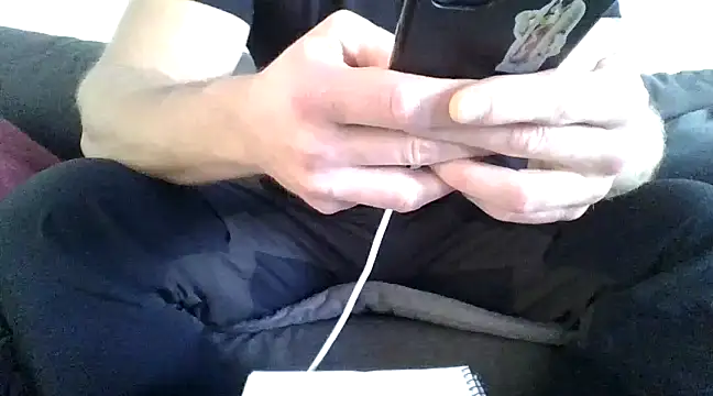 Tommyzzzzzz online show from December 4, 2024, 8:34 am