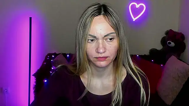 BlondMikey22 online show from April 6, 2026, 4:46 am